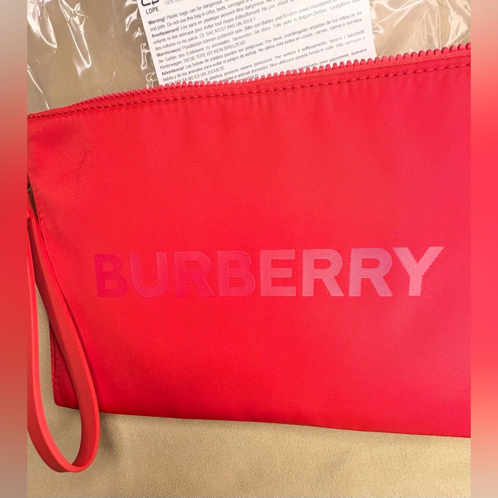 NEW Burberry Vibrant Red Wristlet